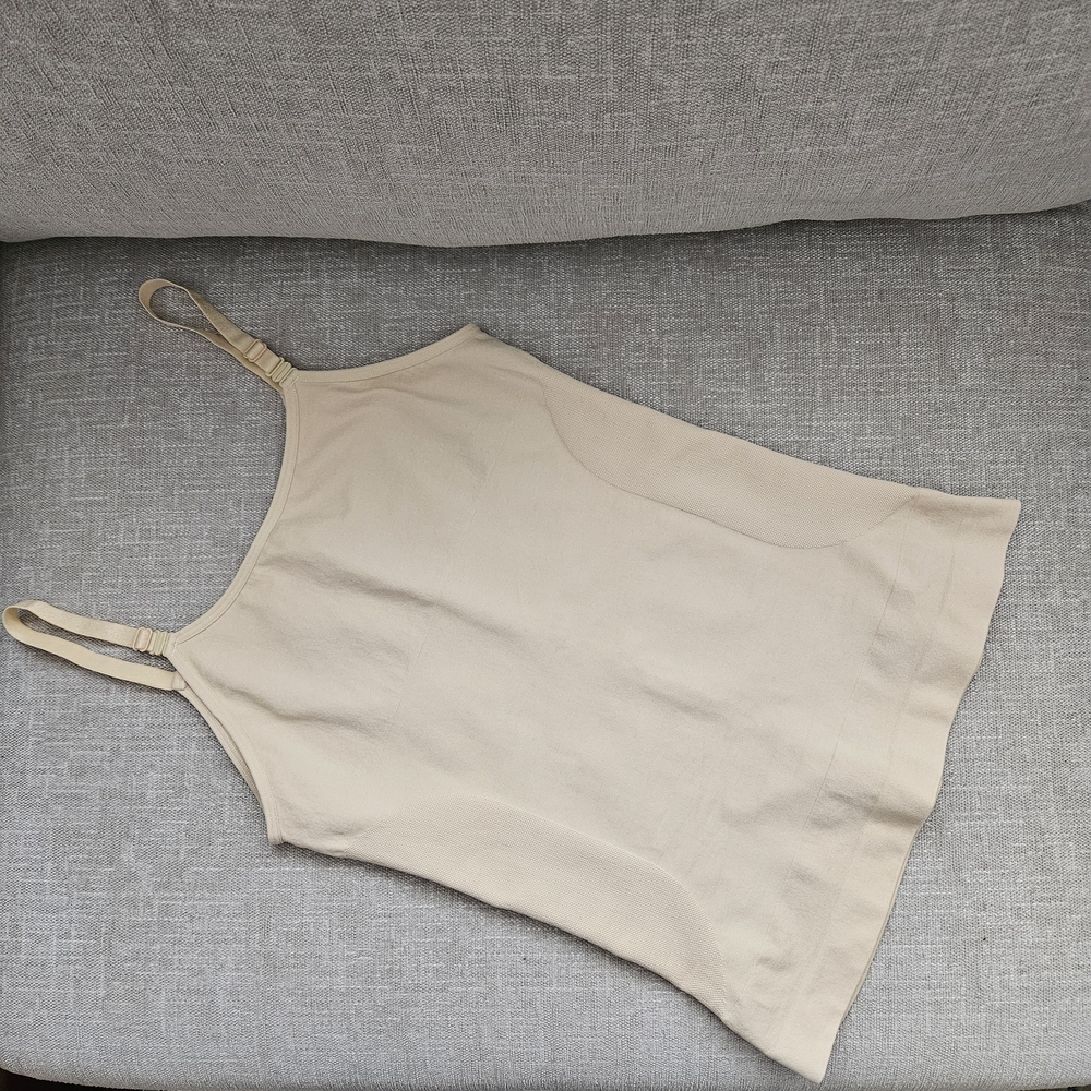 Shapermint Scoop Neck Cami